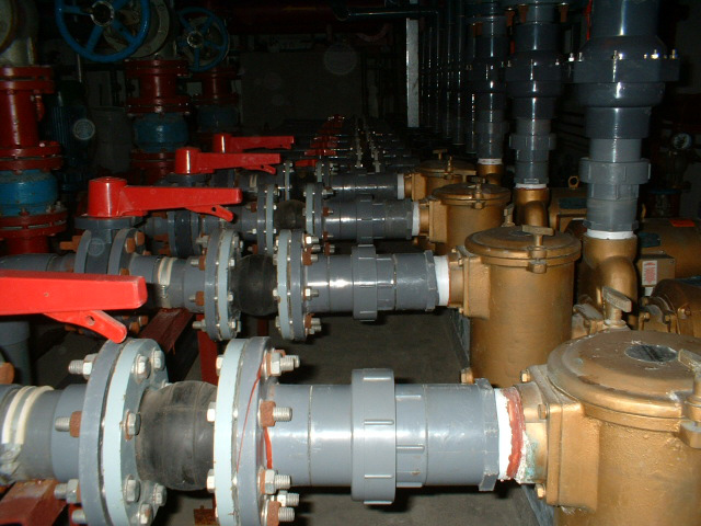 设备间之循环水泵